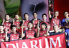 Players from PB Djarum pose for pictures during the award ceremony. (photo: PBSI)