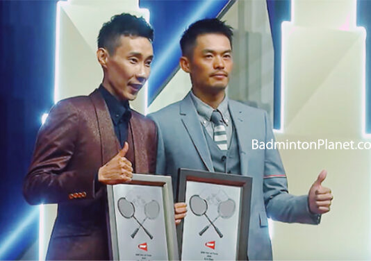 Lin Dan and Lee Chong Wei pose for pictures at the BWF Hall Of Fame induction ceremony.