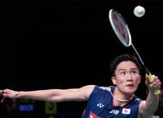 Kento Momota continues a triumphant comeback and secures the top 32 spot at Japan Masters. (photo: Shi Tang/Getty Images)