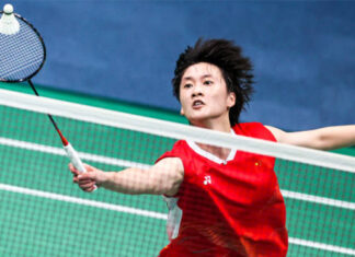 Chen Yufei beats An Se Young in the 2023 Japan Masters semi-finals. (photo: AFP)