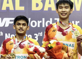 Choong Hon Jian/Muhammad Haikal celebrate their victory at the Guwahati Masters, securing their second title in two weeks. (photo: BAM)